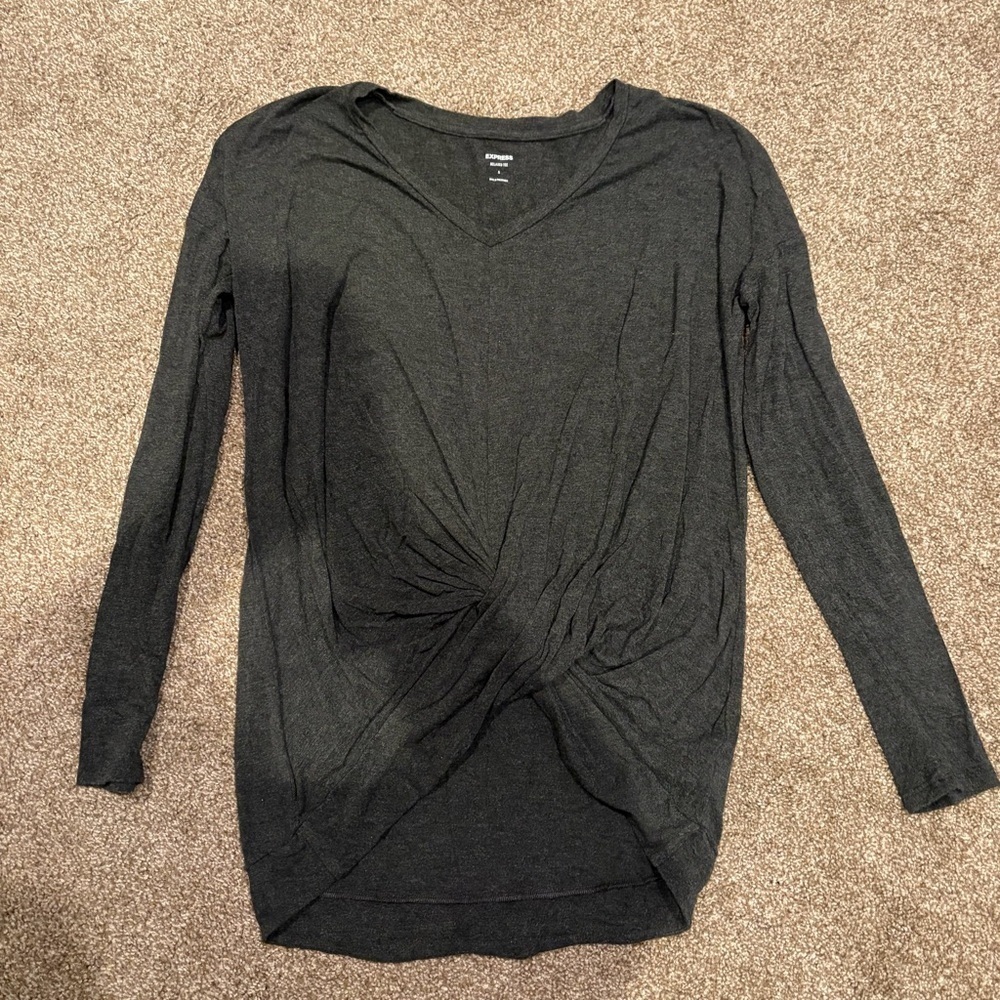 Express Knotted Relaxed Long Sleeve